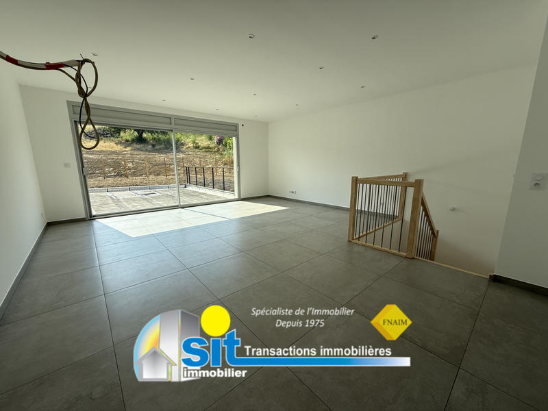 Maison - 107 m² - 5 pièces