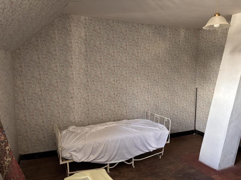 Maison - 80 m² - 5 pièces