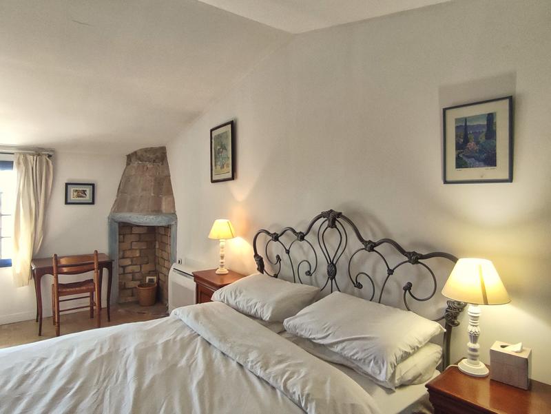 Maison en pierre - 183 m² - 8 pièces