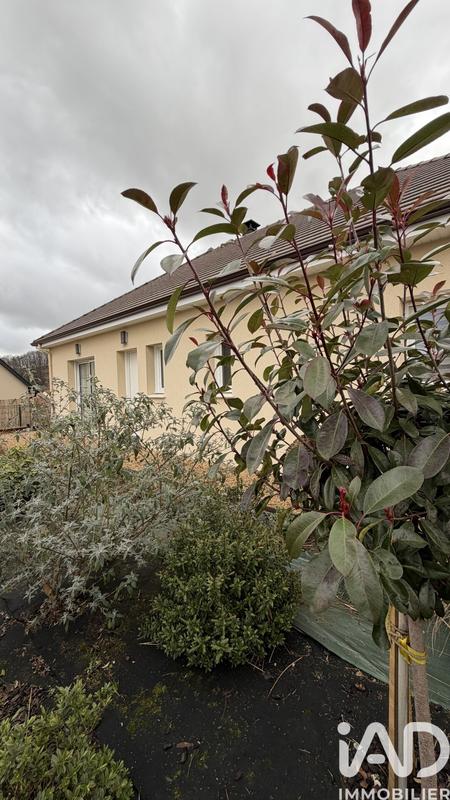 Maison - 90 m² - 5 pièces