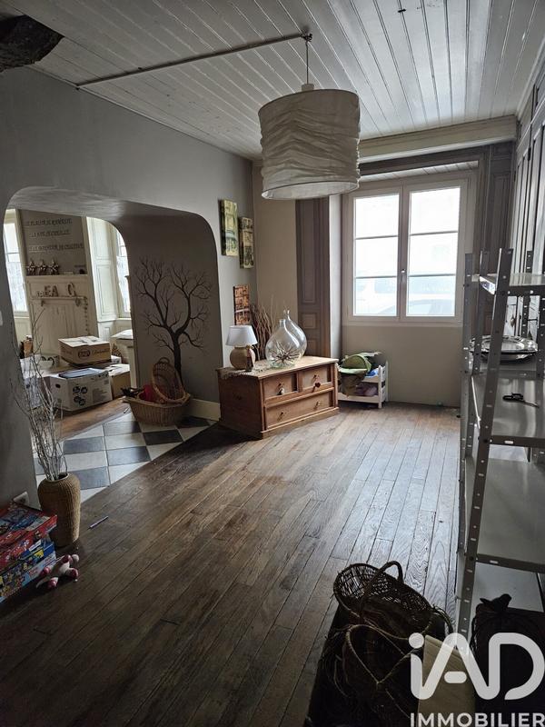 Maison de village - 198 m² - 7 pièces