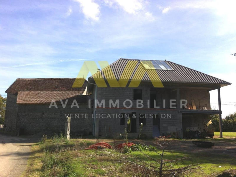 Maison - 300 m² - 7 pièces