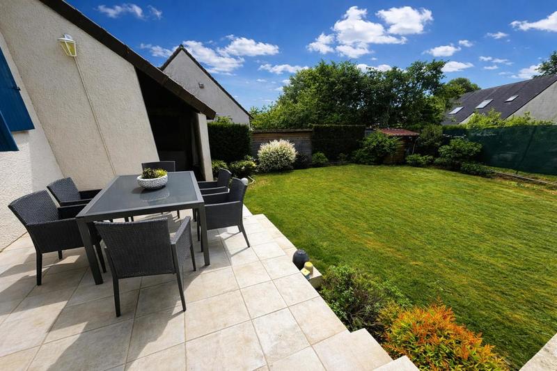 Maison - 140 m² - 6 pièces