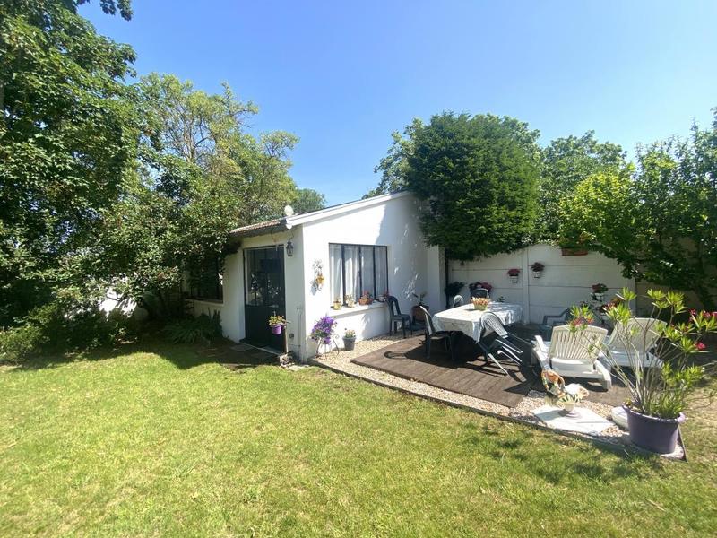 Maison ancienne - 202 m² - 8 pièces