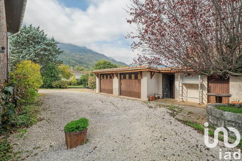 Maison - 151 m² - 5 pièces