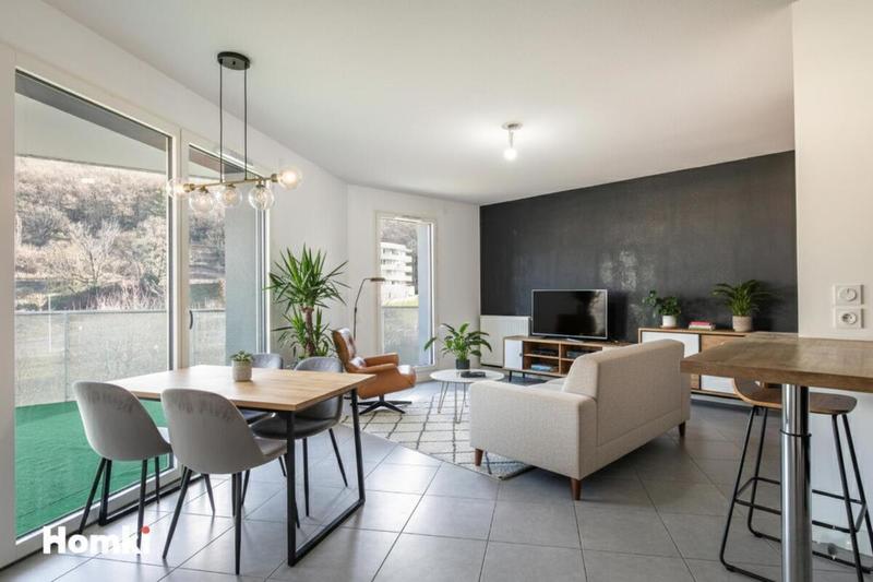 Appartement - 65 m² - 3 pièces