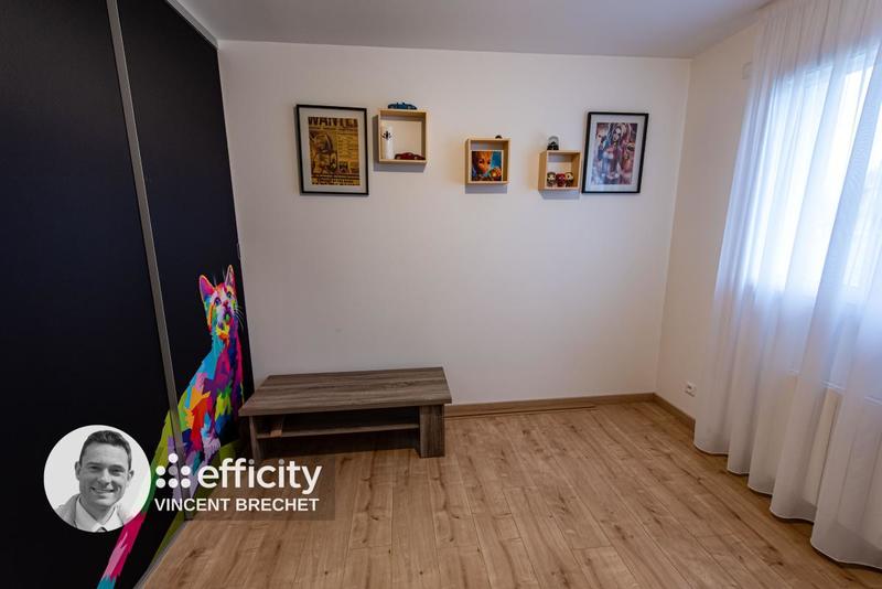 Maison - 88 m² - 4 pièces