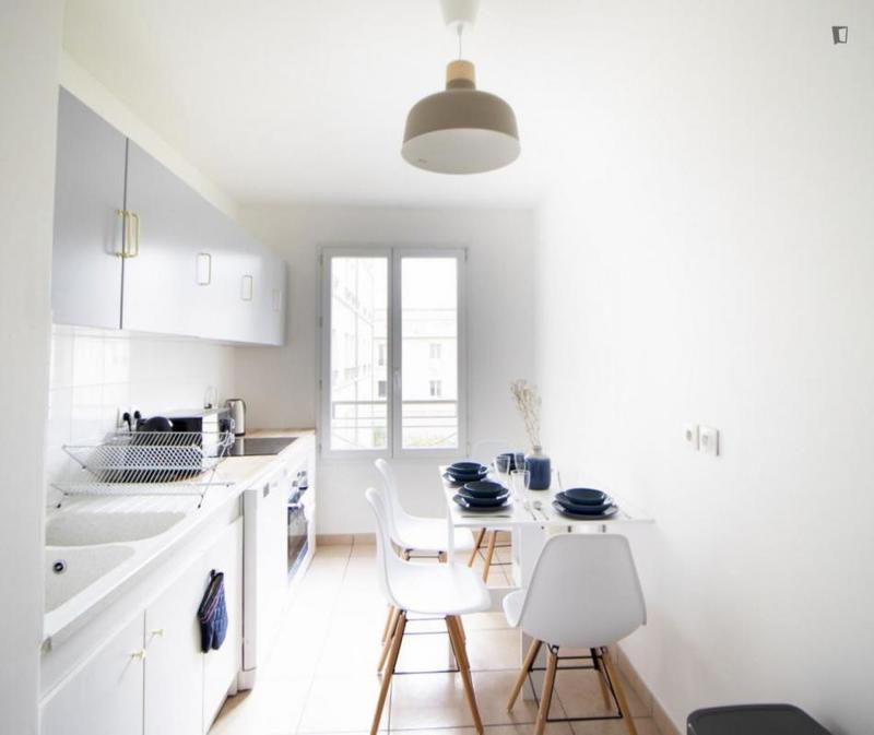 Chambre - 13 m² - 4 pièces