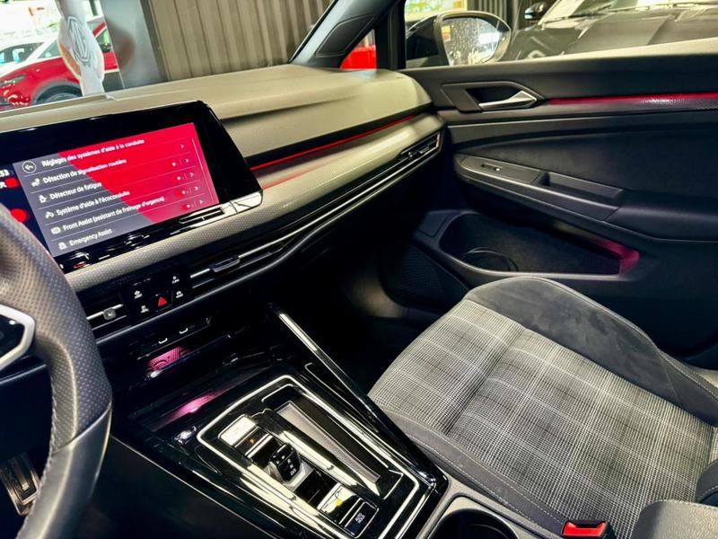 Volkswagen Golf VIII 2.0 Tdi Scr 200 Gtd Dsg7