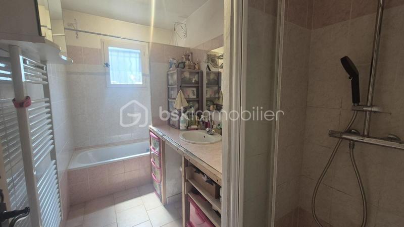 Villa - 100 m² - 4 pièces