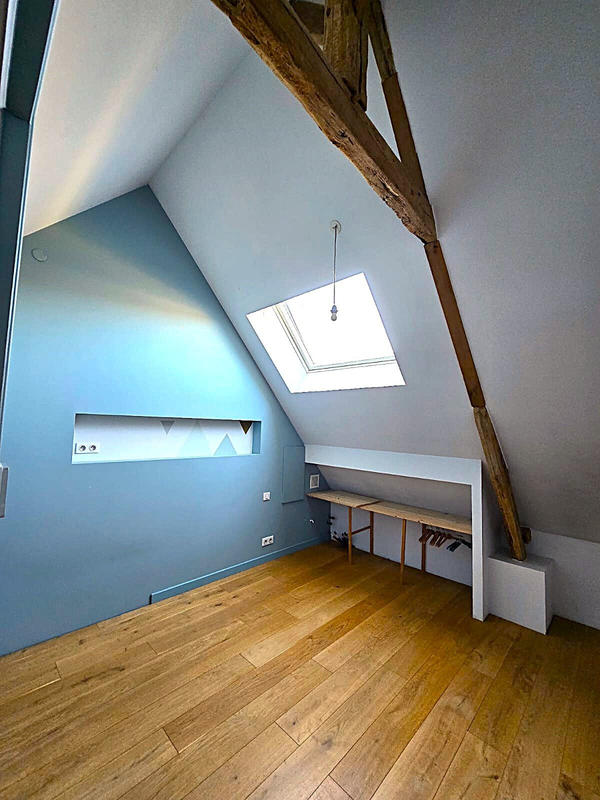 Propriété - 264 m² - 8 pièces