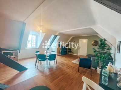 Appartement - 81 m² - 3 pièces