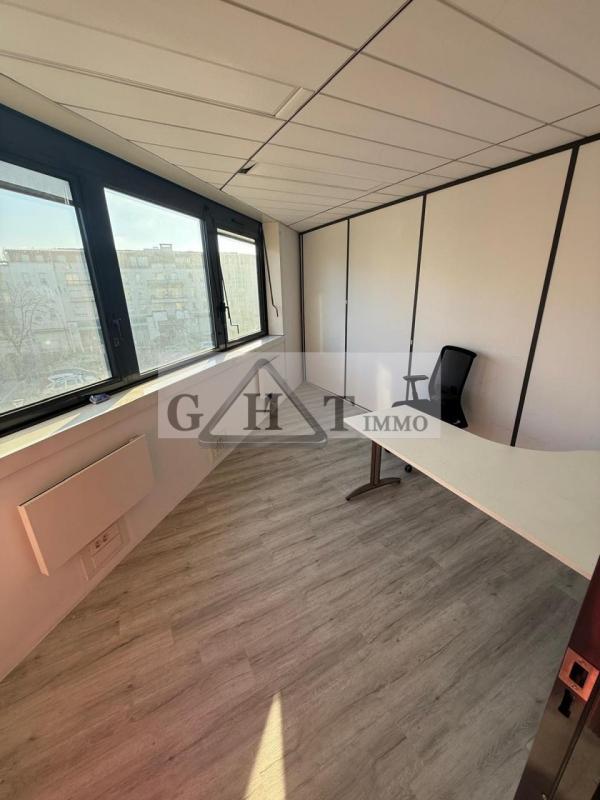 Bureau - 190 m²