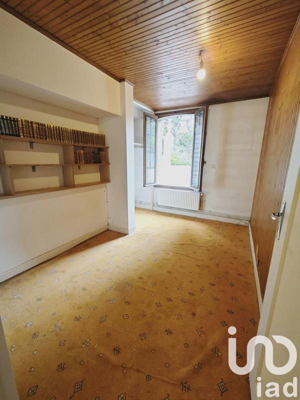 Maison - 210 m² - 7 pièces