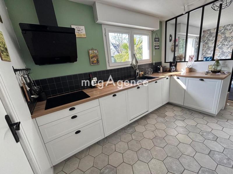 Maison - 100 m² - 5 pièces