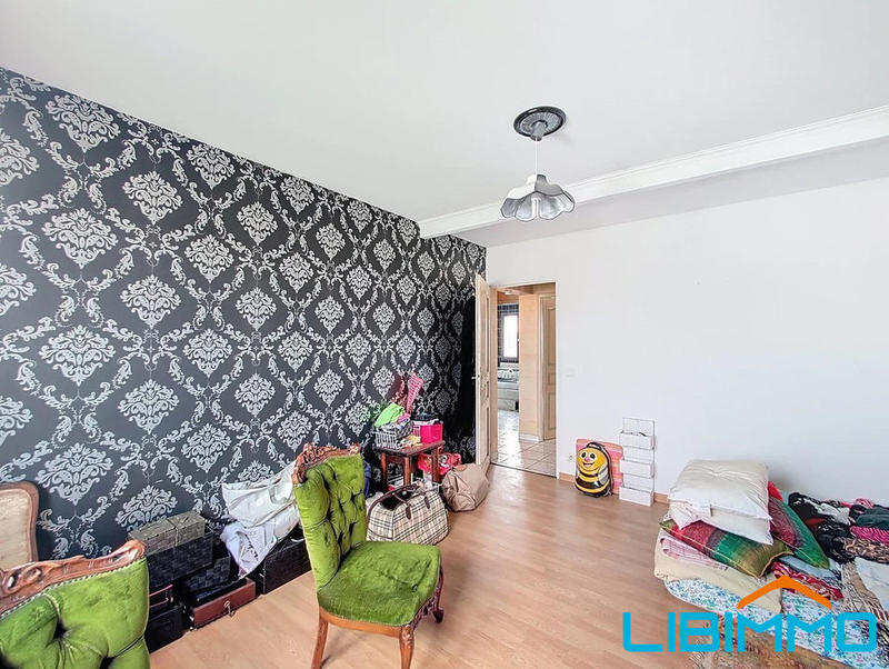 Maison - 200 m² - 6 pièces