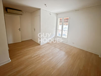 Maison - 419 m² - 18 pièces