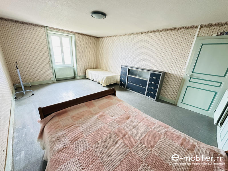 Maison - 136 m² - 5 pièces