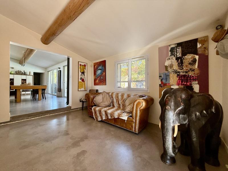 Villa - 280 m² - 8 pièces