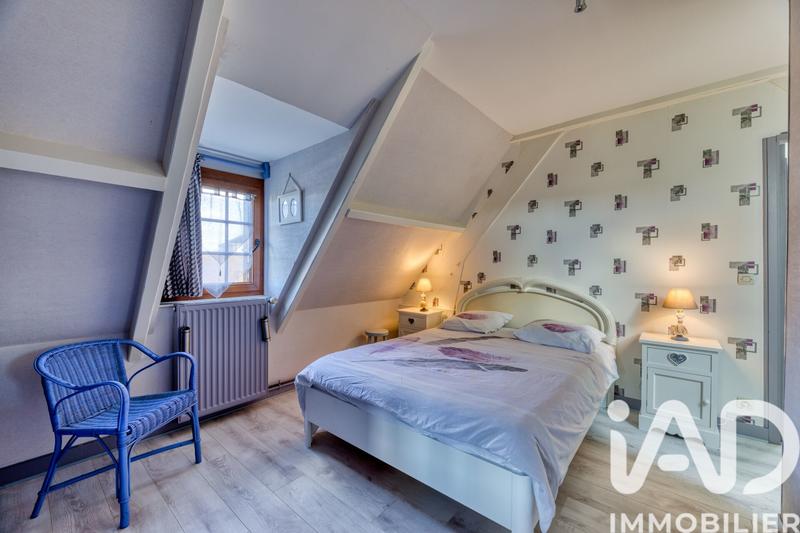 Maison - 237 m² - 13 pièces