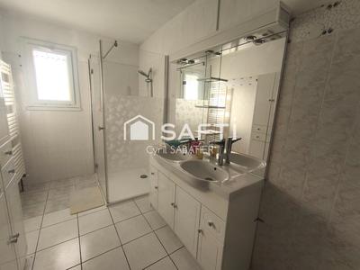 Maison - 140 m² - 8 pièces