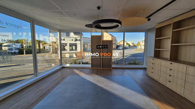 Local d'activités - 100 m²