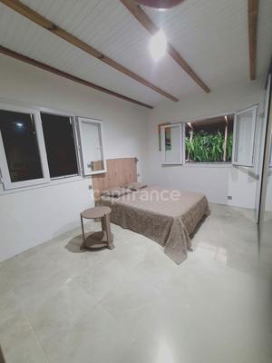 Maison - 168 m² - 6 pièces