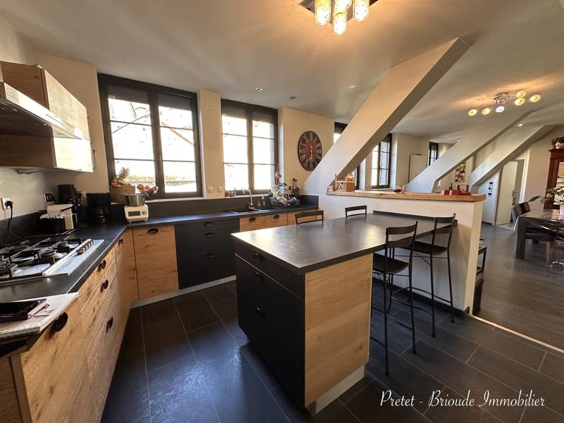 Appartement - 108 m² - 5 pièces