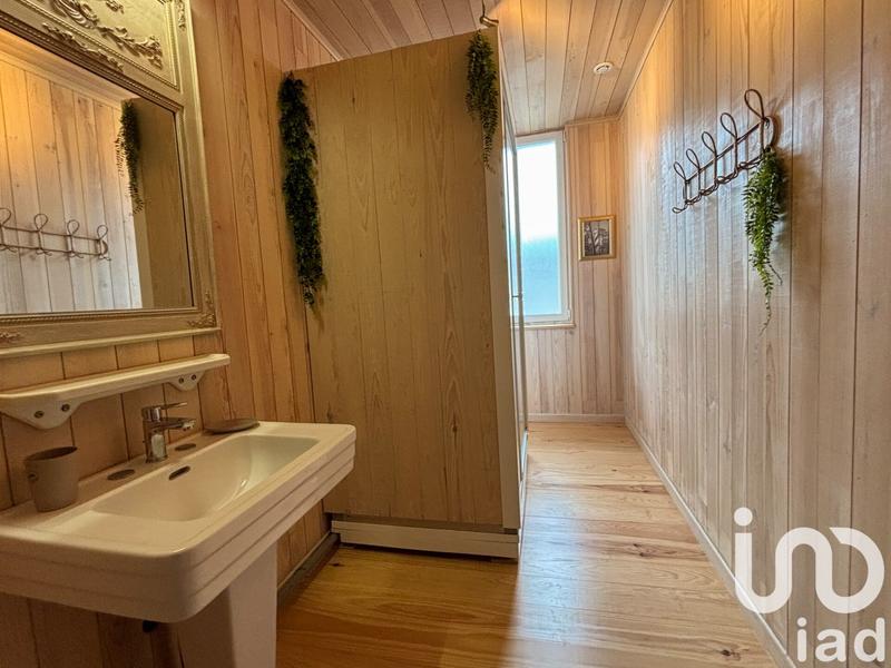 Maison - 255 m² - 11 pièces