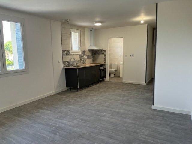 Studio - 28 m² - 1 pièce