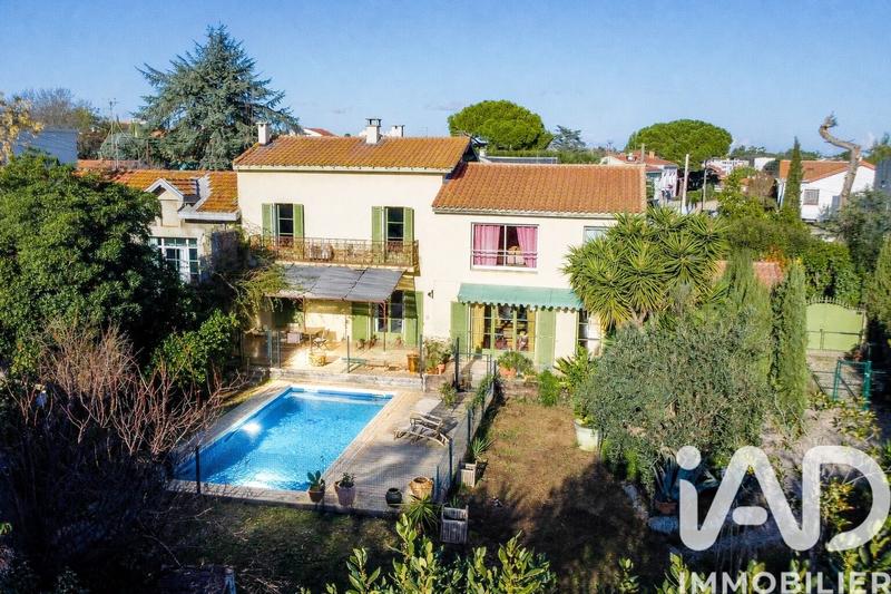 Maison - 182 m² - 5 pièces