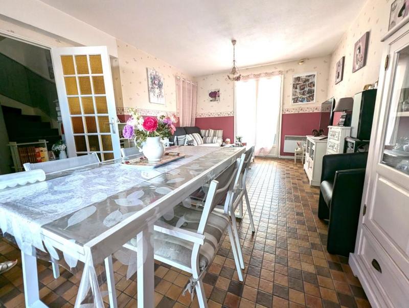 Maison - 91 m² - 4 pièces