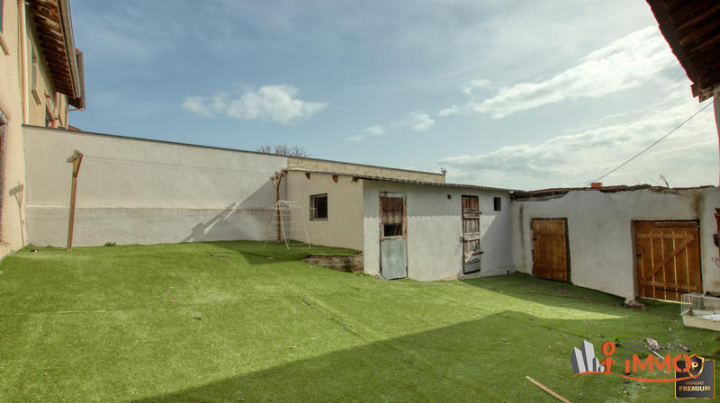 Maison - 90 m² - 6 pièces