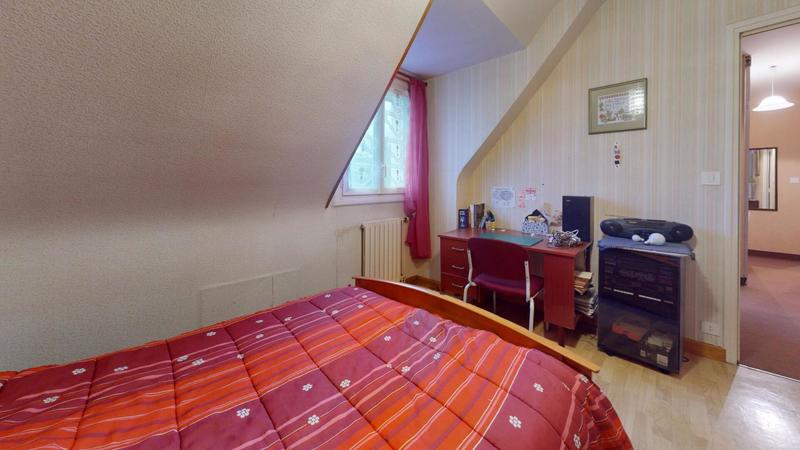 Maison - 120 m² - 7 pièces