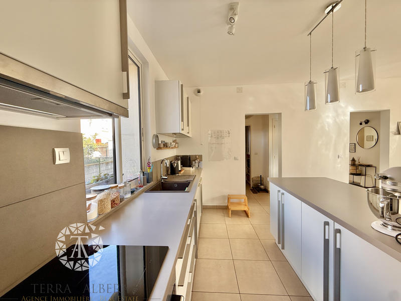 Villa - 132 m² - 5 pièces