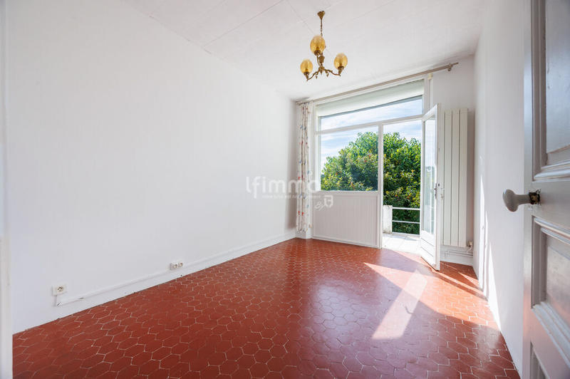 Maison - 93 m² - 5 pièces