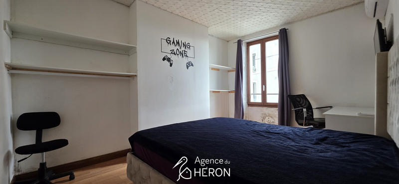 Maison - 91 m² - 5 pièces