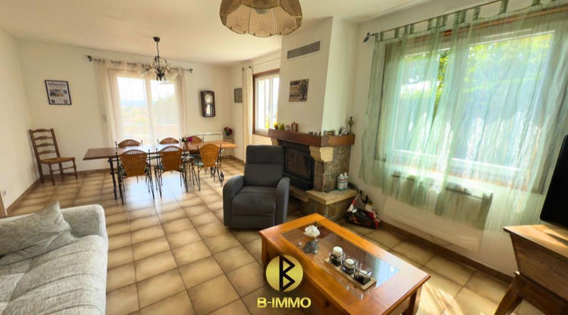 Maison - 107 m² - 5 pièces