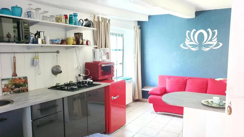 Maison - 280 m² - 10 pièces