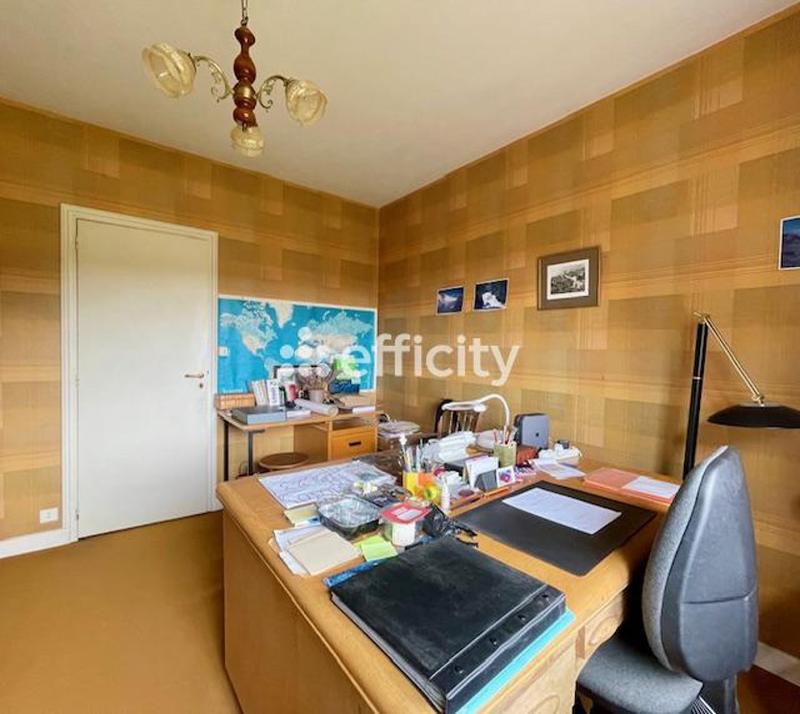 Maison - 184 m² - 7 pièces