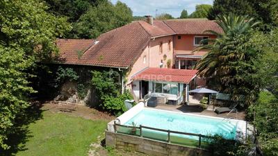 Maison de campagne - 160 m² - 5 pièces