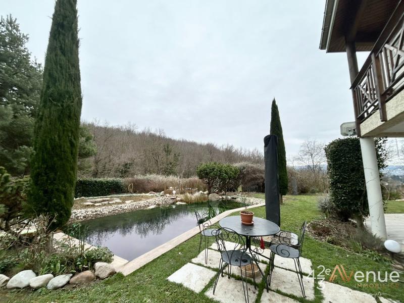 Maison - 150 m² - 5 pièces