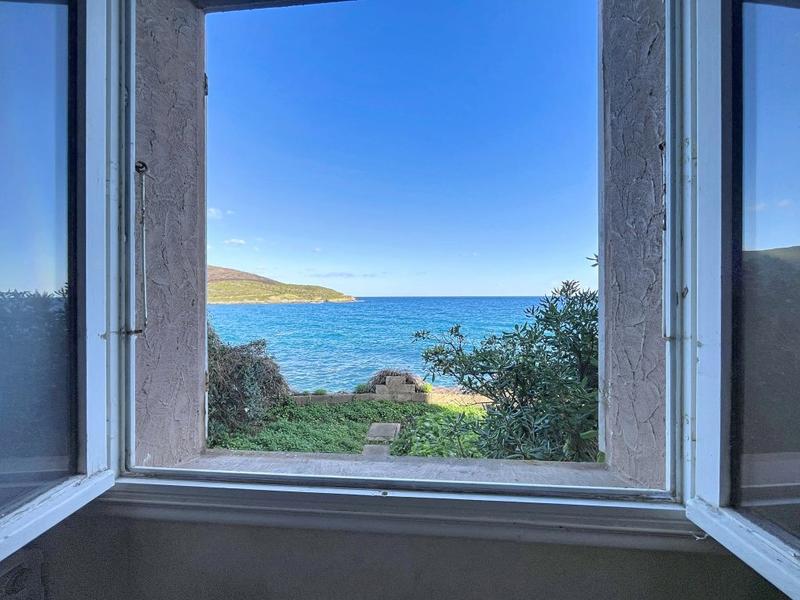 Propriété - 235 m² - 12 pièces