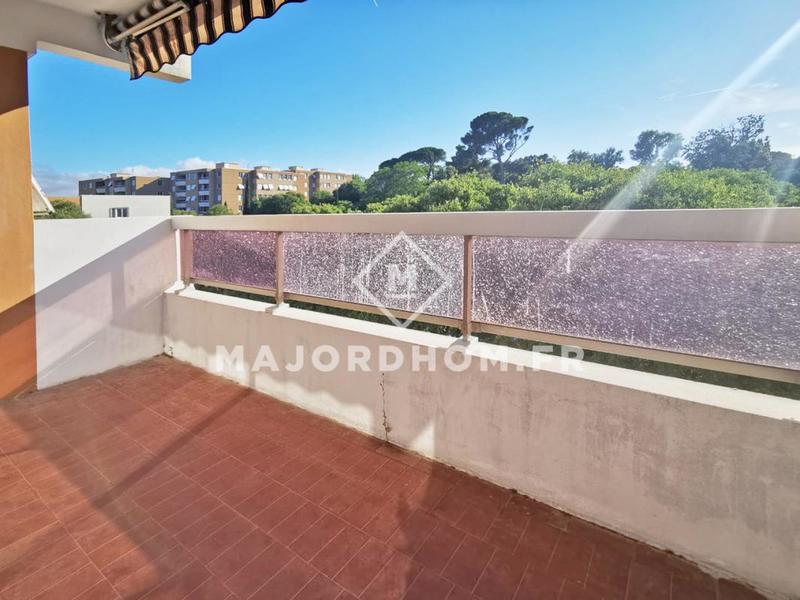 Appartement - 84 m² - 4 pièces