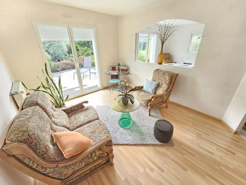 Maison - 96 m² - 4 pièces