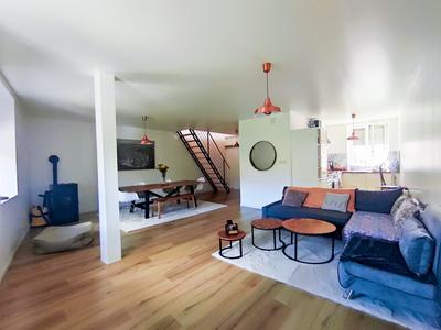 Appartement - 85 m² - 4 pièces