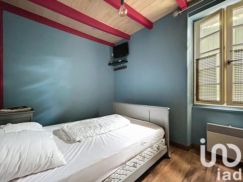 Maison - 168 m² - 8 pièces