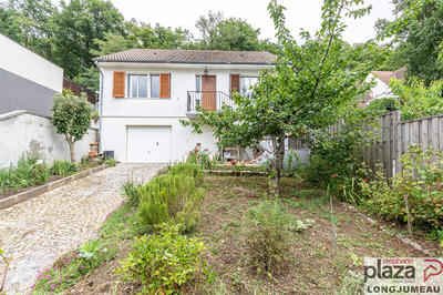 Maison - 80 m² - 4 pièces