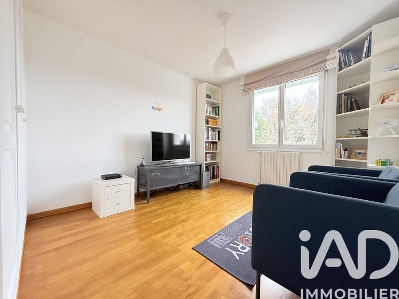 Maison - 271 m² - 9 pièces