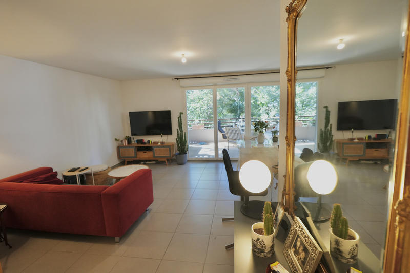 Appartement - 85 m² - 4 pièces